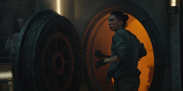 Review: Silo, “Machines” & “Truth” | Season 1, Episodes 3 & 4