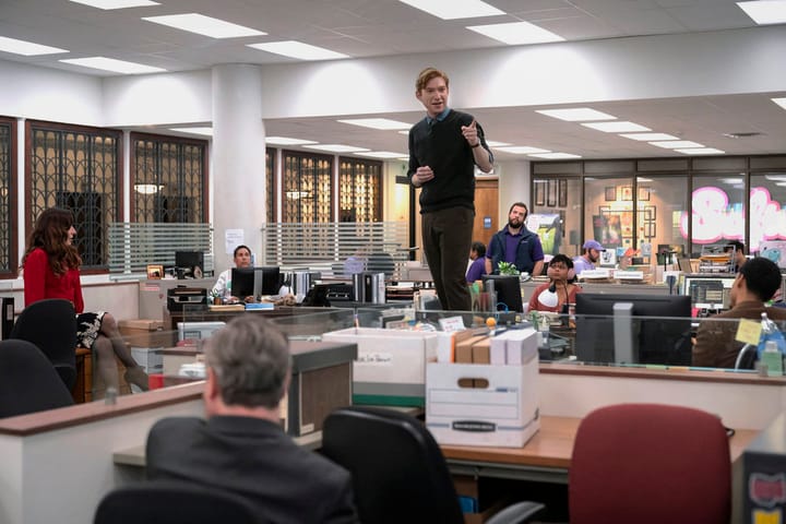 Review: The Paper, "Pilot" | Season 1, Episode 1